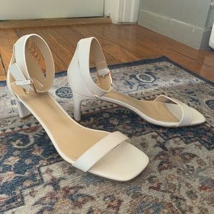 NASTY GAL kitten heel sandals